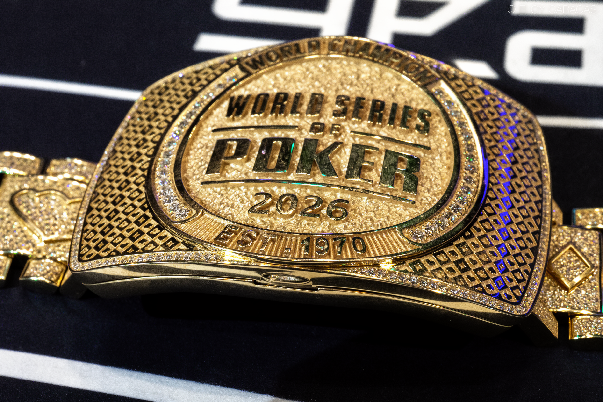 DG真人视讯 - WSOP 主赛事首日淘汰战：六高底牌玩家豪赌全军覆没的心理博弈解析 - DG百家乐